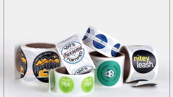 Customized-Sticker-Rolls