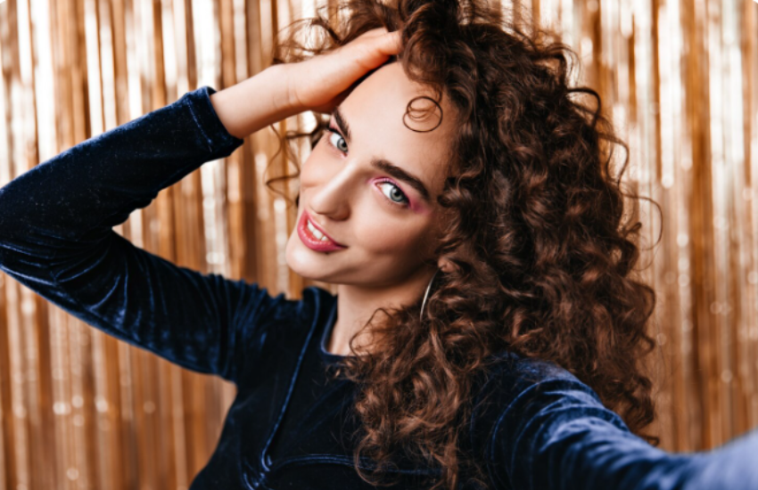 Why Loose Wave Hair Works Best for “Soft Glam” Styles