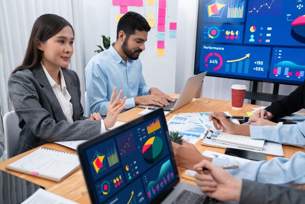 Agence de Marketing Digital : Le Guide Complet pour Booster Votre Présence en Ligne en 2025